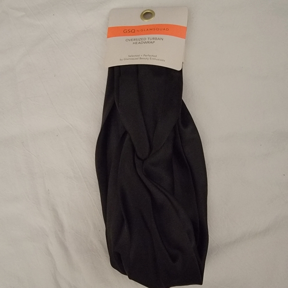 🆕️🏷 Oversized Turban Headwrap 🆕️🏷 - Picture 1 of 3